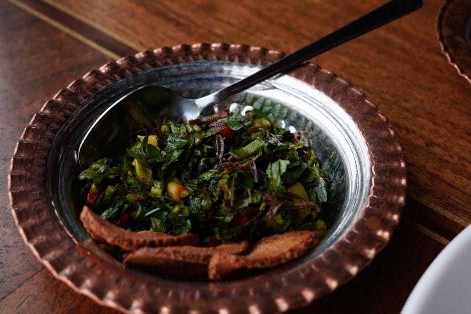 Taboulé maison : le vrai, à la semoule fine et plein d'herbes fraîches