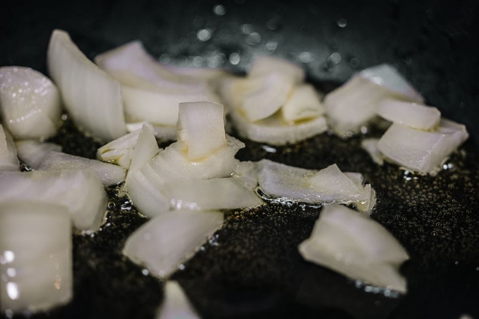 La vraie soupe à l'oignon gratinée, celle qui réchauffe les soirs d'automne