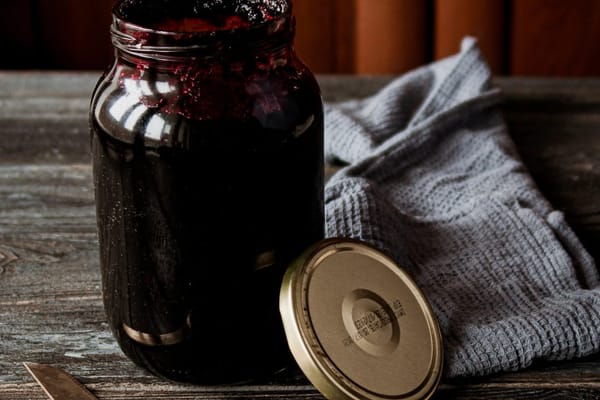 Confiture de mûres sauvages : la technique qui rattrape une confiture qui refuse de prendre